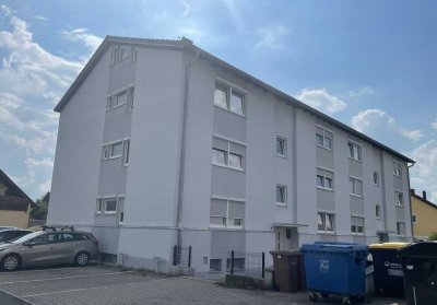 Wunderschöne 3-Zimmer Wohnung in Speichersdorf ab sofort