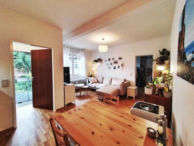 Hofromantik zentral! Hübsche Wohnung für berufstätiges Paar oder Single an der Lahn! Keine WG.
