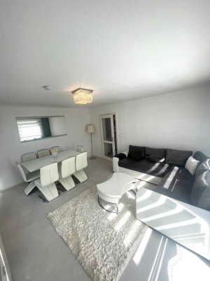 Geschmackvolle 4-Zimmer-Wohnung mit EBK in Gersthofen
