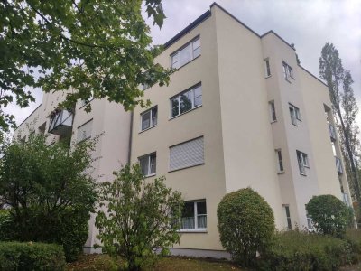 Ihr neues Zuhause: 3 Zimmer, sofort verfügbar und charmant!