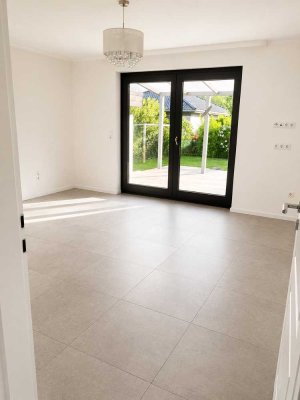 Ein schöner Bungalow mit Garten