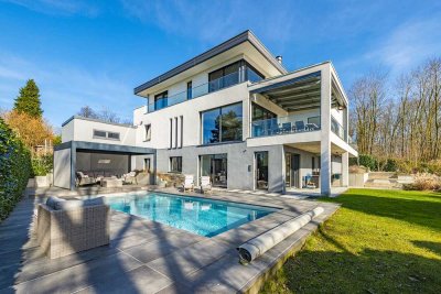 Prächtige Residenz mit Pool und Wellnessoase in idyllischem Leichlingen, nahe Köln und Düsseldorf