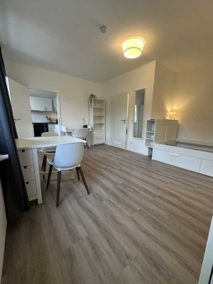 All-Incl. Erstbezug nach Sanierung: Moderne 1-Z.-Wohnung mit Möbeln, EBK & All-Inclusive-Miete