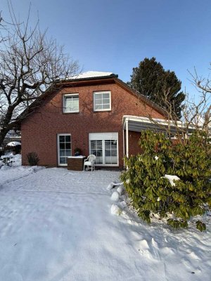 Einfamilienhaus in beliebter Lage mit 5,5 Zimmern in Ahrensburg