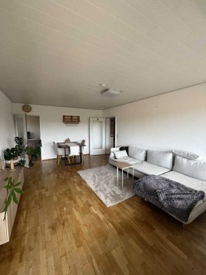 Zwischenmiete bis 01.12.26 - Möblierte 2,5-Zimmer-Wohnung im Regensburger Westen
