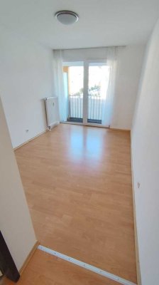Studenten-Apartment mit Balkon & EBK - ab sofort