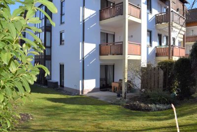 Hübsche Garten-Wohnung,  Süd-West Terrasse, Garten ca. 200 m², Parkett,  EBK, Fußbodenheizung
