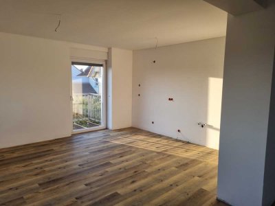 Erstbezug nach Sanierung: attraktive 3-Zimmer-Wohnung mit Balkon in 67133, Maxdorf