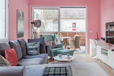 Exklusive, möblierte 2-Zimmer-Maisonette-Wohnung mit Balkon und Stellplatz in Stuttgart Süd