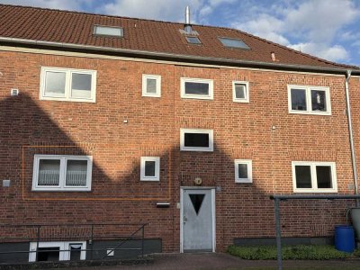 Rarität - schöne 2-Zimmer-Wohnung mit Balkon und Gartenanteil in Kiel-Wik