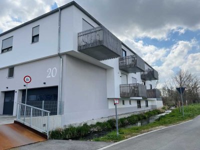 Neuwertige 3-Zimmer-Wohnung mit Einbauküche und Balkon in Großaitingen