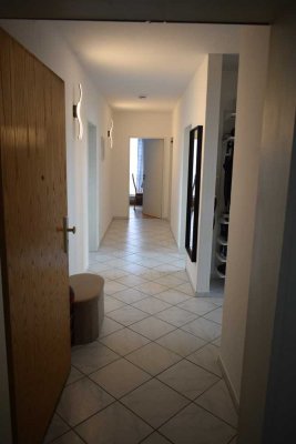 Helle 3-Zimmer-Wohnung (100 m²) im Zentrum von Sehnde - Nachmieter gesucht
