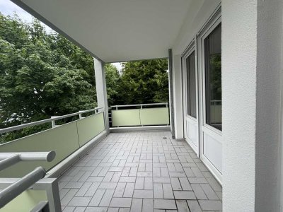 Schöne 3-Zimmer-Wohnung mit Balkon am Eselsberg