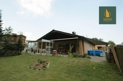 Wohnen und Arbeiten vereint: Haus mit Werkhalle, Garten und Waldzugang in Bad Salzuflen-Holzhausen