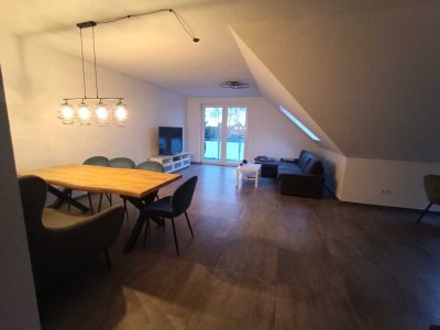 Dachgeschosswohnung mit 3 Zimmern und Balkon in Rommerskirchen