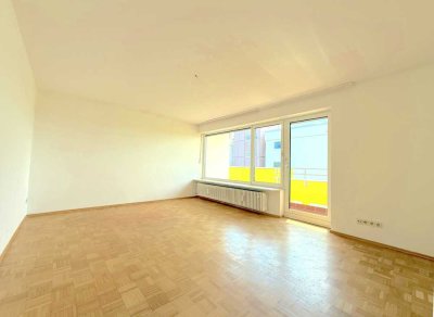 Helle 3-Zimmer-Wohnung mit Weitblick und Balkon – Sofort bezugsfrei in Germering