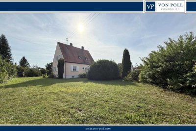 Gepflegtes und charmantes Einfamilienhaus mit weitläufigem Garten