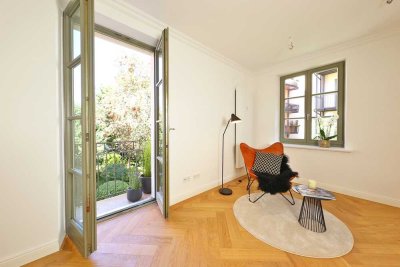 Erstbezug - Gartenpalais-Wohnung "Palma" - 2 Zimmer mit Balkon &  Kamin - Fitness & Sauna !