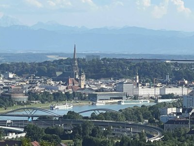 St. Magdalena - schönster Blick über ganz Linz