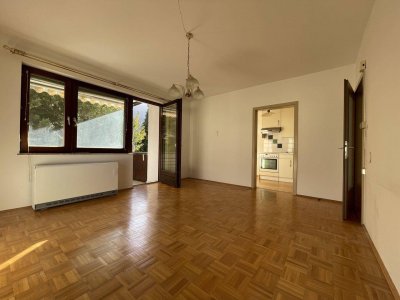 Eigentumswohnung mit großem überdachtem Balkon in Südwestlage