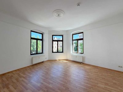 Wohnen im beliebten Paulusviertel – Großzügige 3,5-Zimmer-Wohnung mit Balkon
