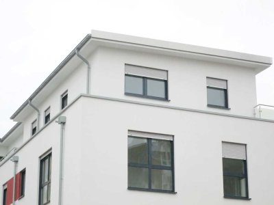 Modernes Wohnen im Single-Penthouse! Exklusive ca. 80 m² Wfl. mit Blick über die Kettwiger Altstadt