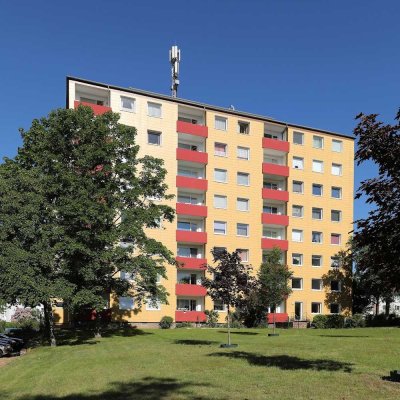 Renovierte Wohnung sucht Mieter Ü50 // 3.OG Wohnung 3 - Mindestalter 50 Jahre