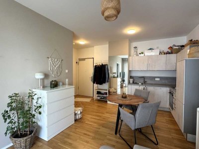 Hochwertige 2-Zimmer-Wohnung im Clouth Quartier inkl. EBK