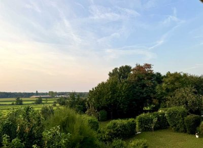 Sonniger Rückzugsort; 2-Zimmerwohnung mit Balkon & Naturblick