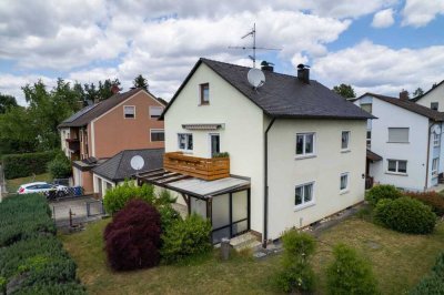 Traumhaftes Zweifamilienhaus in Katzwang - Wohntraum auch für Mehrgenerationen