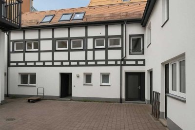Moderne Maisonette-Wohnung mit großzügiger Dachterrasse