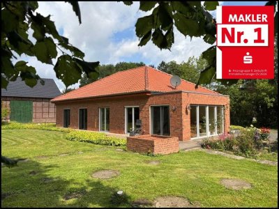 Lebensqualität in der Natur: Moderner Bungalow mit viel Platz und Komfort in Hamm-Rhynern