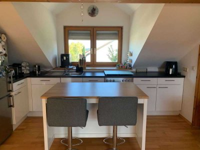 Dachstudio mit viel Flair in ruhiger Lage