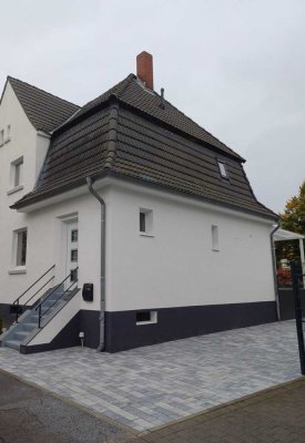Kernsanierte DHH in Lünen mit großen Garten