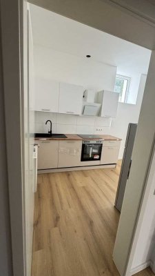 Erstbezug nach Kernsanierung – Helle 2-Zimmer-Wohnung in Top-Lage (Uni & K in Sichtweite!)