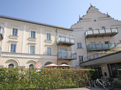 Perfekt geschnittene 2-Zimmerwohnung in hochwertig saniertem Denkmalschutzobjekt