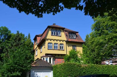 Denkmalgeschützte Jugendstilvilla in beliebter Wohnlage