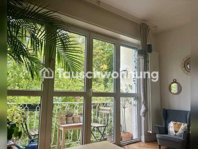 Tauschwohnung: Familie sucht 5 Zimmer-Wohnung mit Balkon/Garten