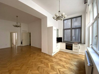 Stilvolle Altbauwohnung mit Terrasse in Toplage nahe Karlsplatz!