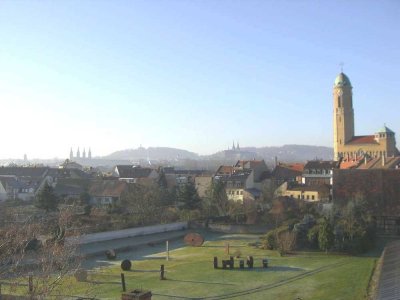 6 Zimmer mit sonniger Terrasse nahe der Uni, WG möglich
