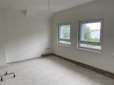 Erstbezug nach Sanierung mit EBK: attraktive 3,5-Zimmer-Wohnung in Bielefeld