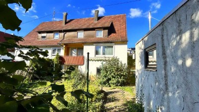 Familienfreundliche Doppelhaushälfte mit Modernisierungspotenzial direkt in Mössingen