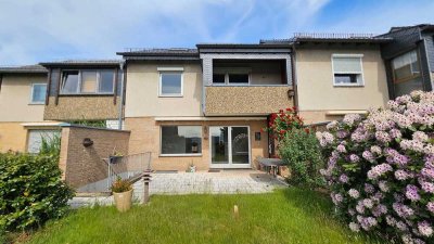 Gemütliches Einfamilienreihenhaus mit Garage u. Stellplatz in bevorzugter Lage von Odenthal-Glöbusch