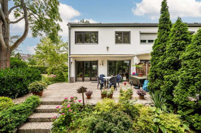 Bezugsfrei ab November - gepflegtes Reihenendhaus mit Bootsanleger & privater Badewiese