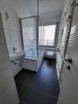 renovierte 2,5-Raum-Wohnung in der Bochumer Innenstadt