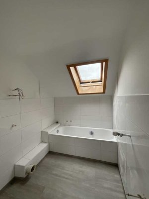 Schöne 1-Zimmerwohnung im Dachgeschoss