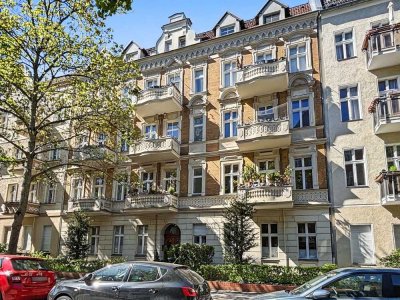 Bezugsfreie 3-Zimmer-Dachgeschosswohnung mit Terrasse in Berlin nahe Tegeler Hafen