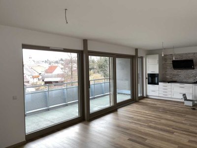 Moderne 3-Zimmer Wohnung mit Einbauküche und Balkon