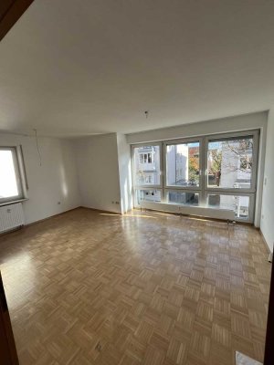 Attraktive 2-Raum-Wohnung mit EBK und Balkon in Bietigheim-Bissingen
