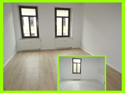 Neuer moderner Laminatboden + Renoviert + Großes Fensterbad + Große Küche - Stellplatz mgl.